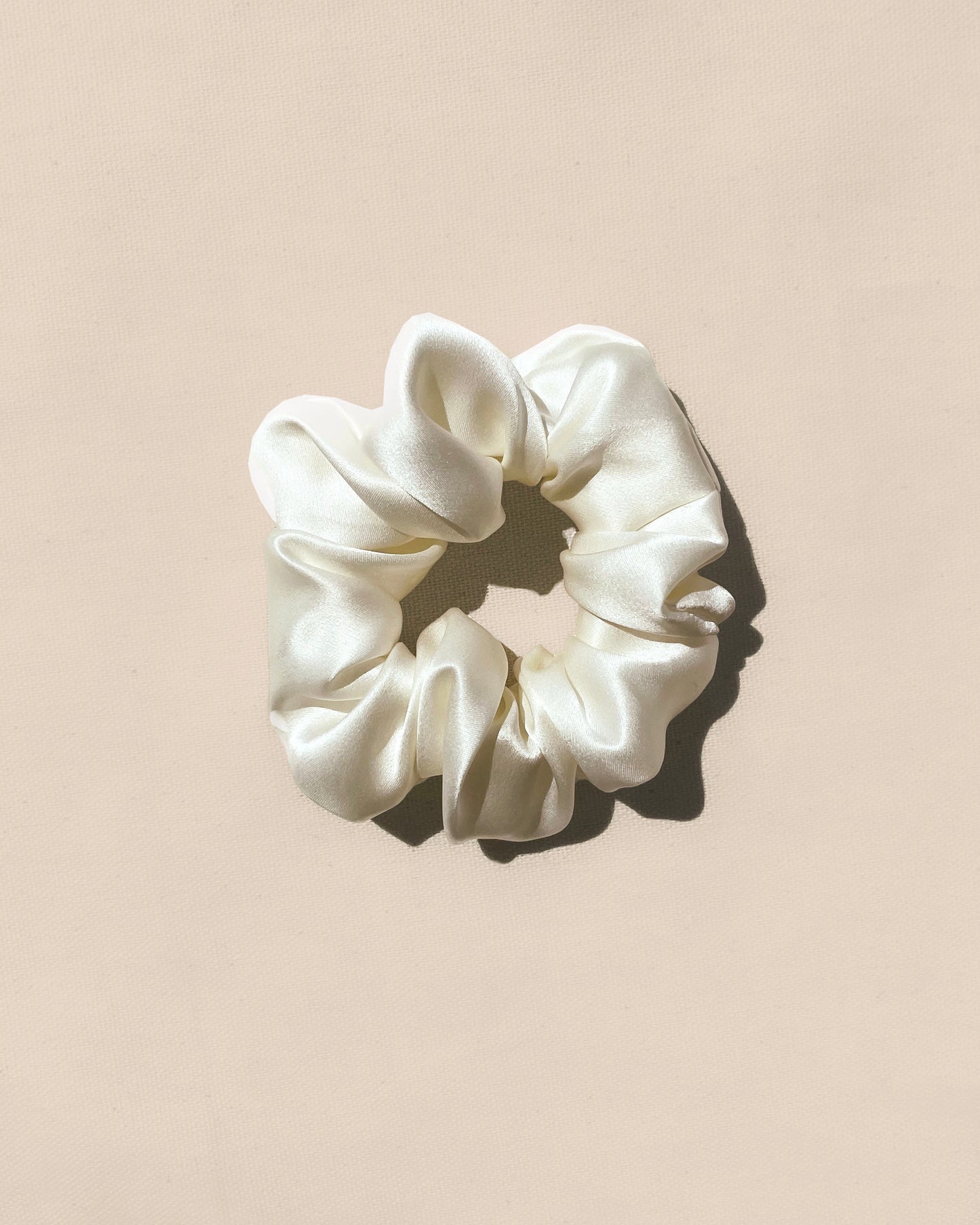Nº1 | Limestone Small Silk Scrunchie
