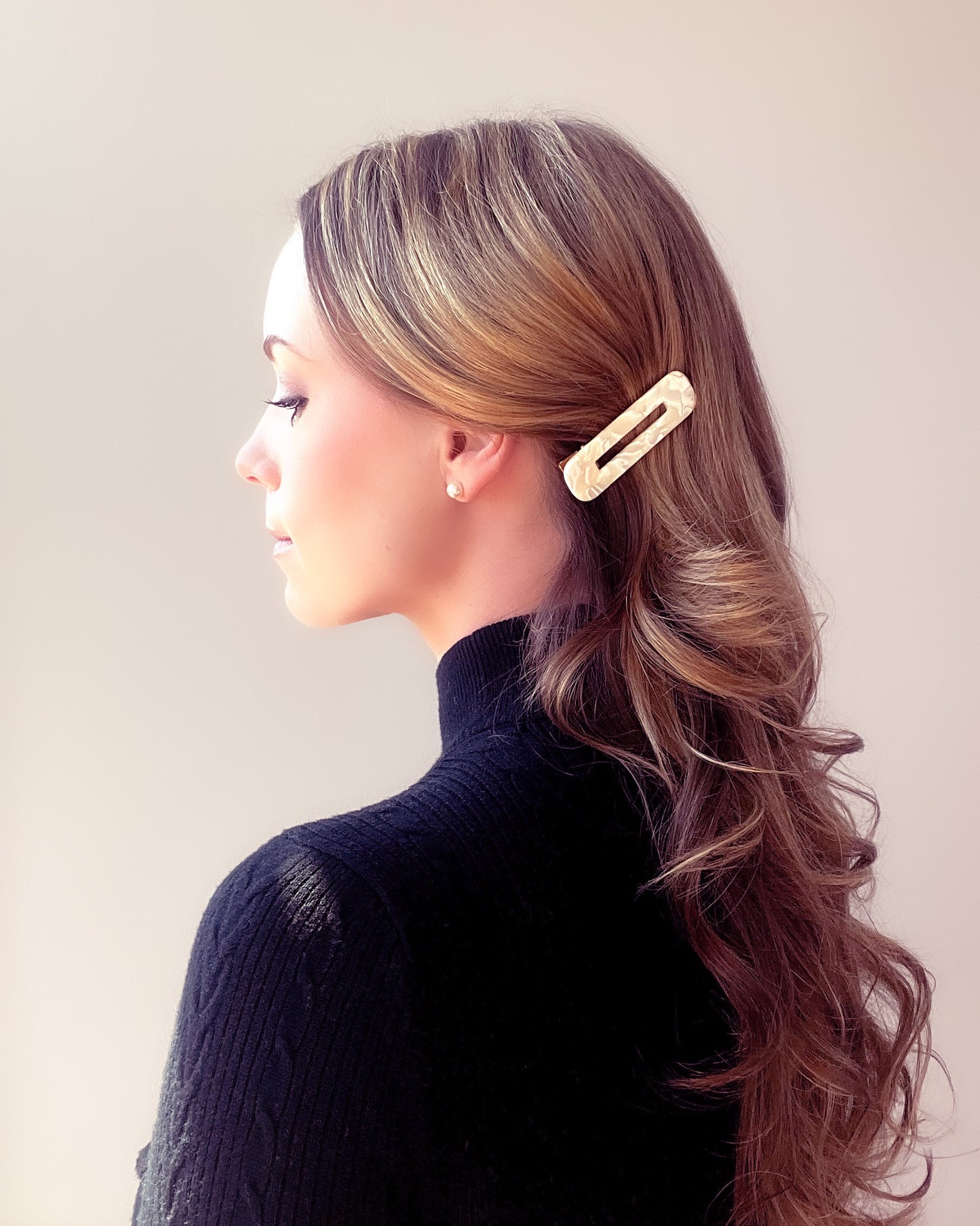 Nº1 | Limestone Barrettes
